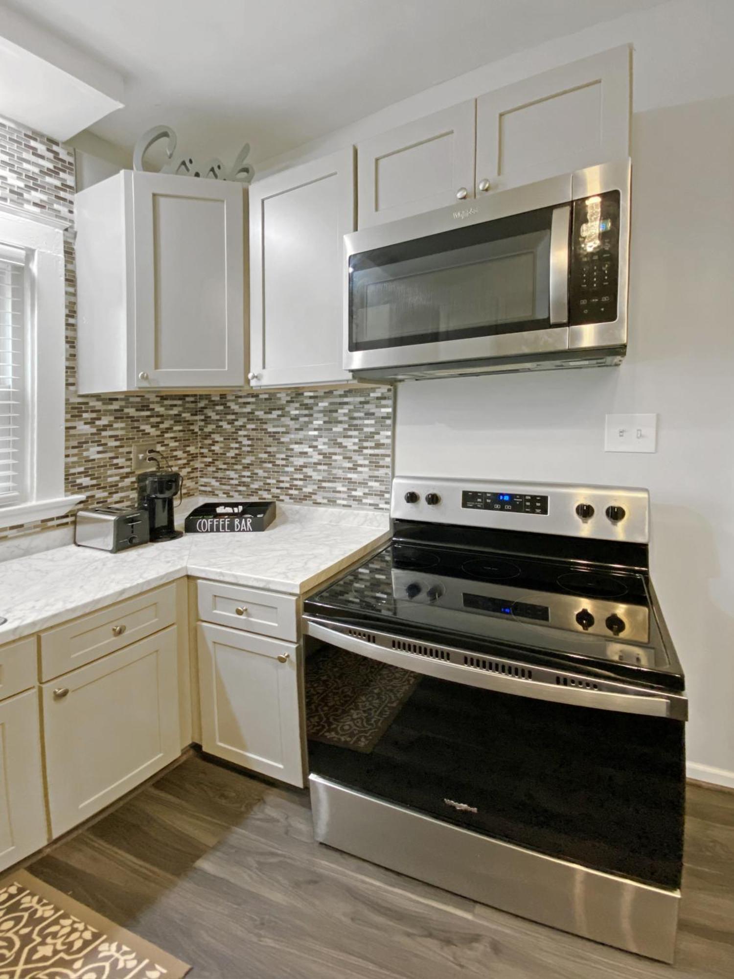 Lux 3Br, Steps From Airport, U Of R & Grocery Stores Rochester Esterno foto