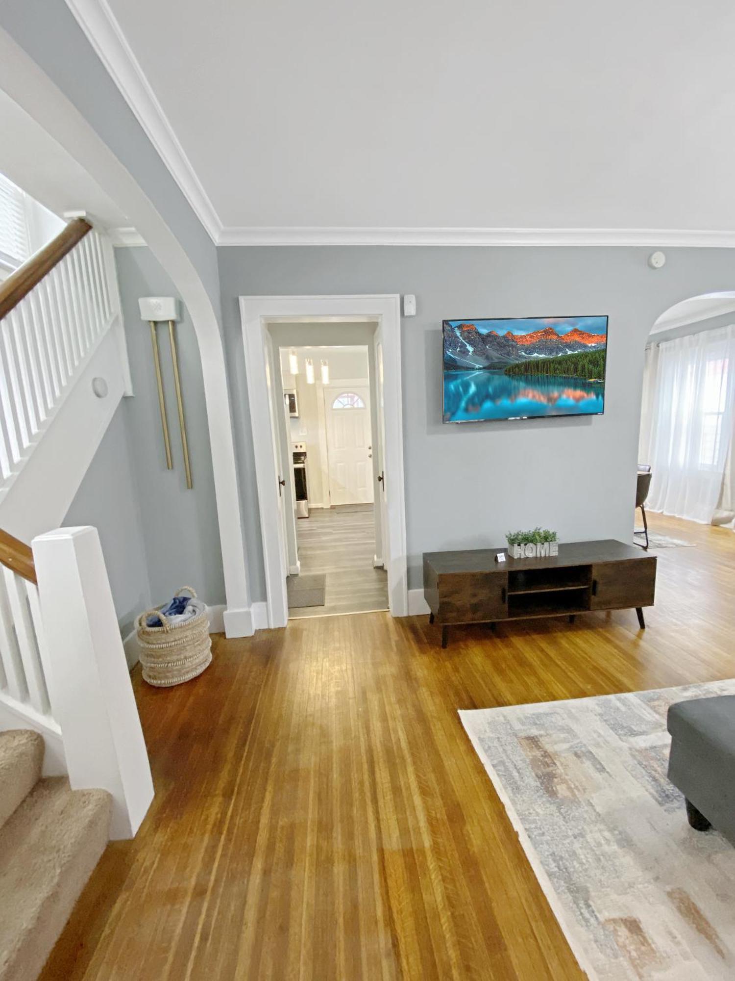 Lux 3Br, Steps From Airport, U Of R & Grocery Stores Rochester Esterno foto