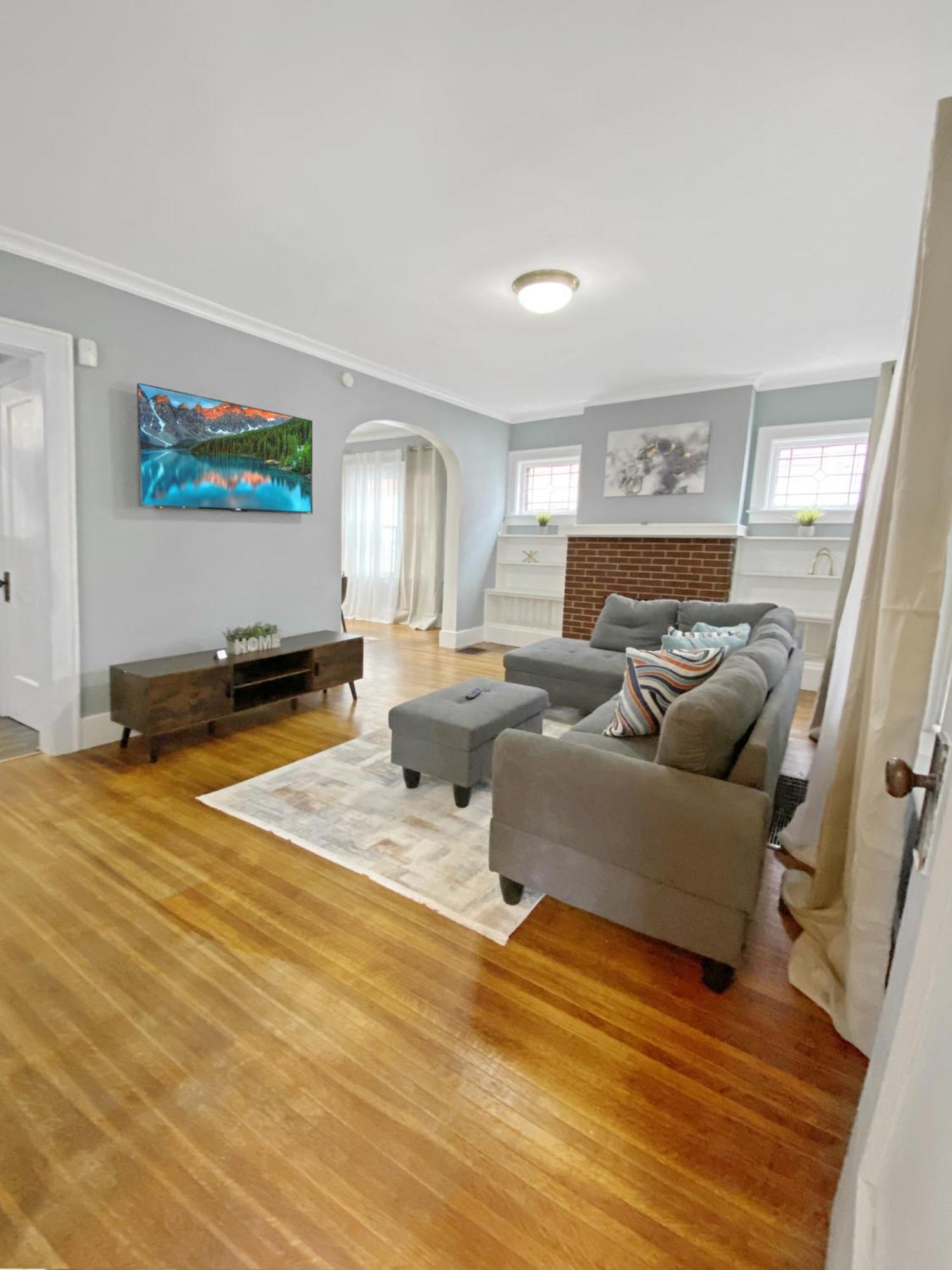Lux 3Br, Steps From Airport, U Of R & Grocery Stores Rochester Esterno foto