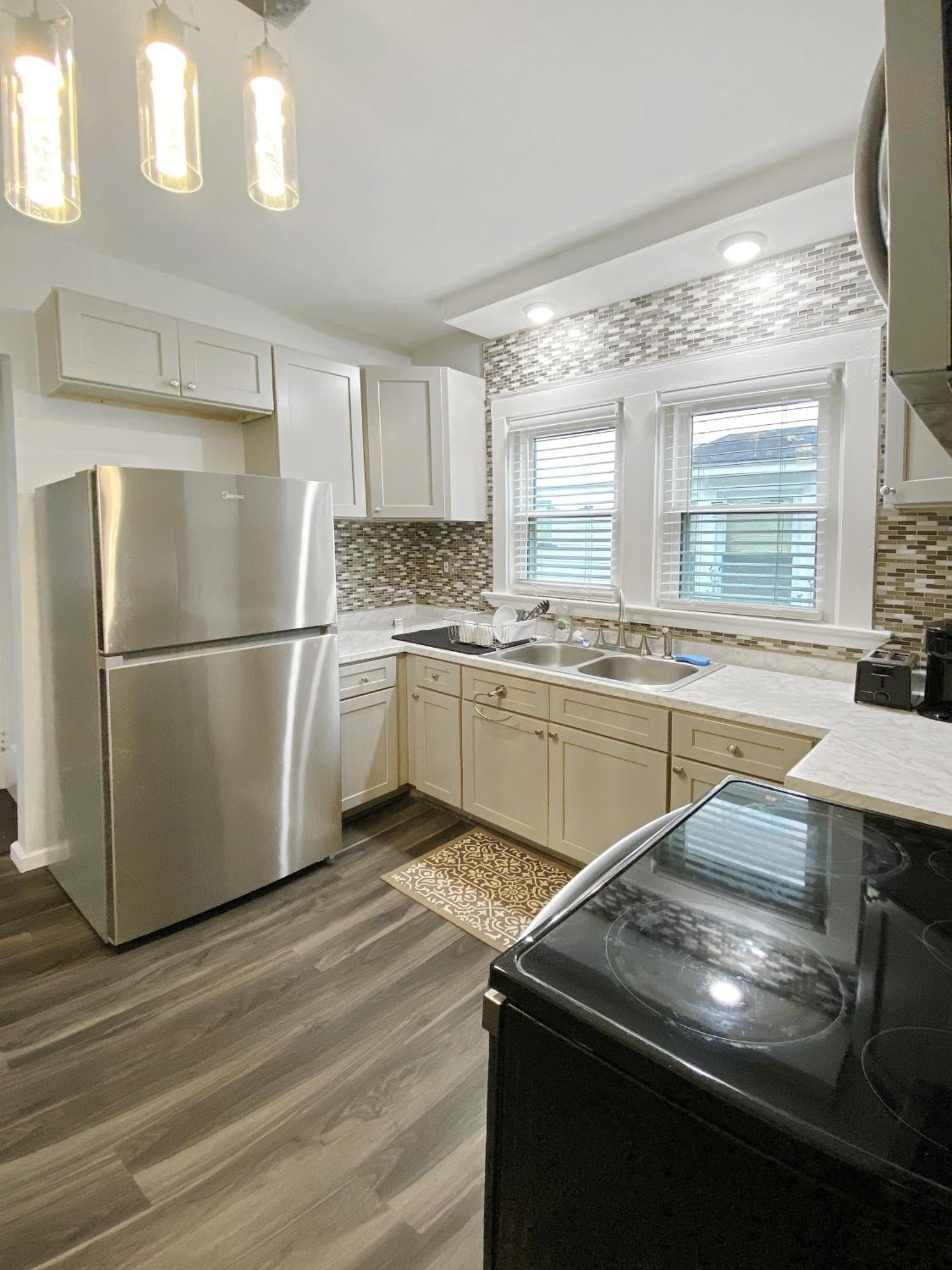 Lux 3Br, Steps From Airport, U Of R & Grocery Stores Rochester Esterno foto